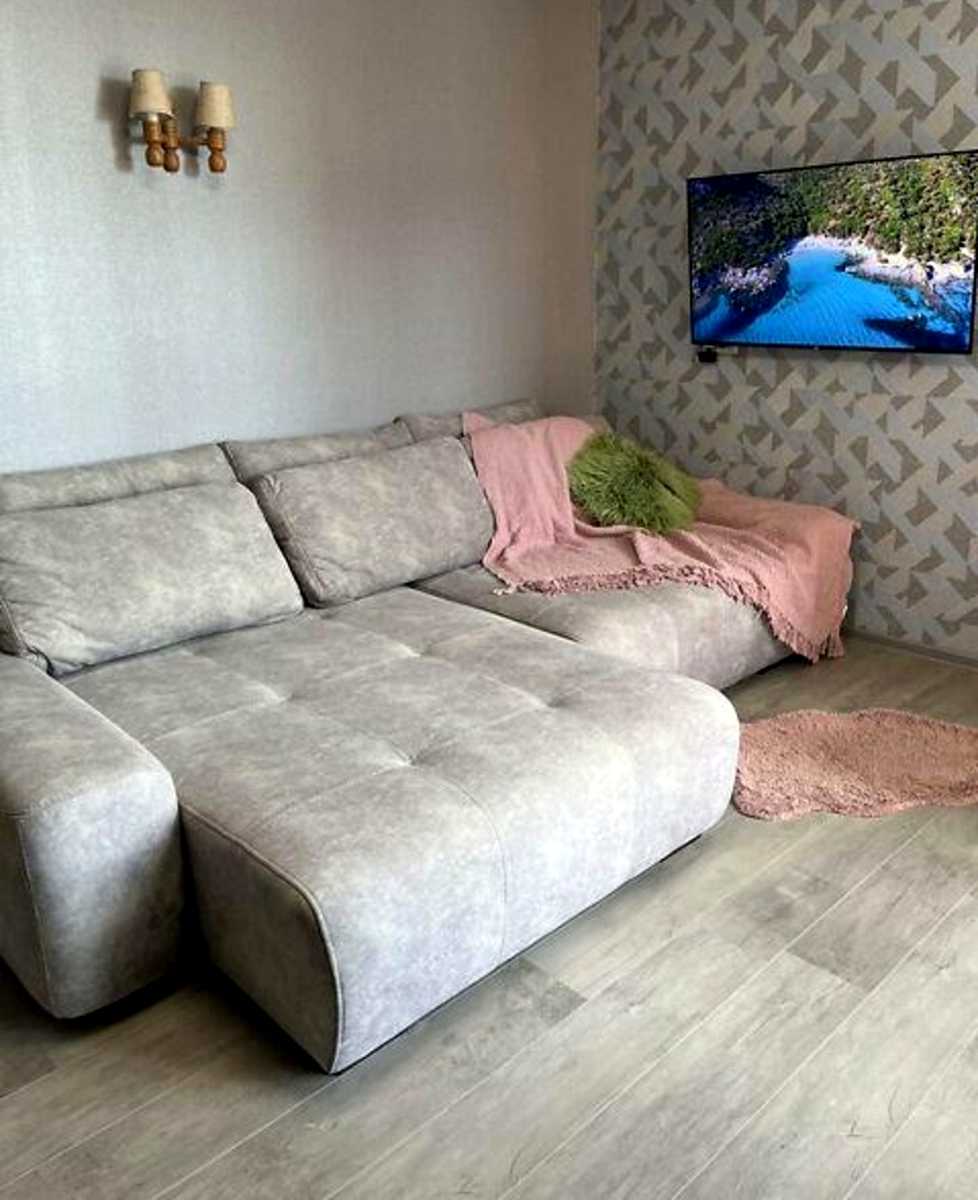 1877668864992843