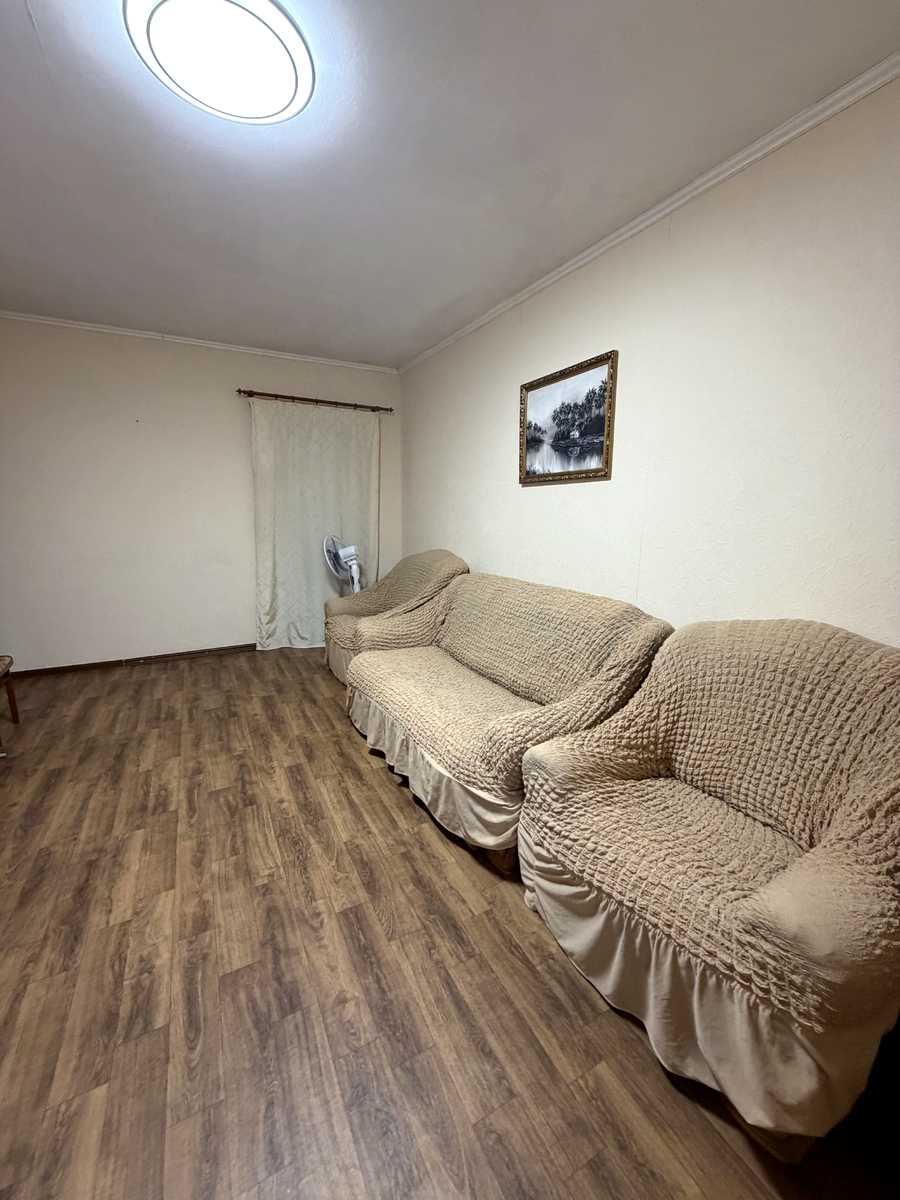 1877668922411403
