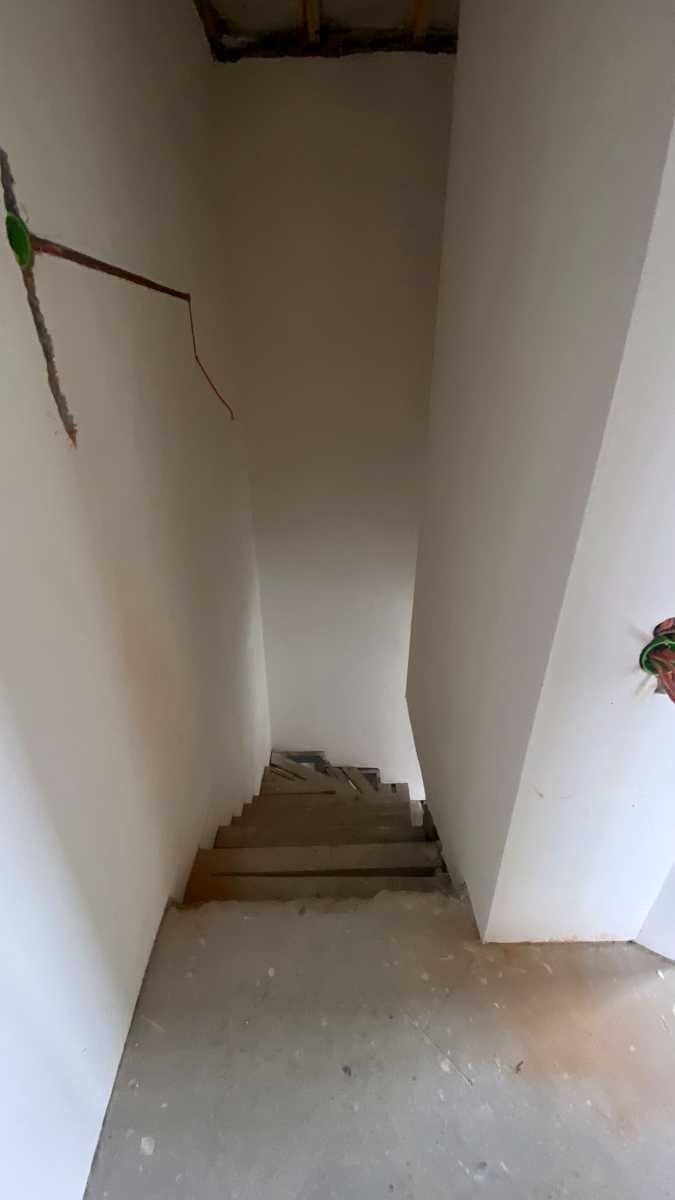 1877669493328026