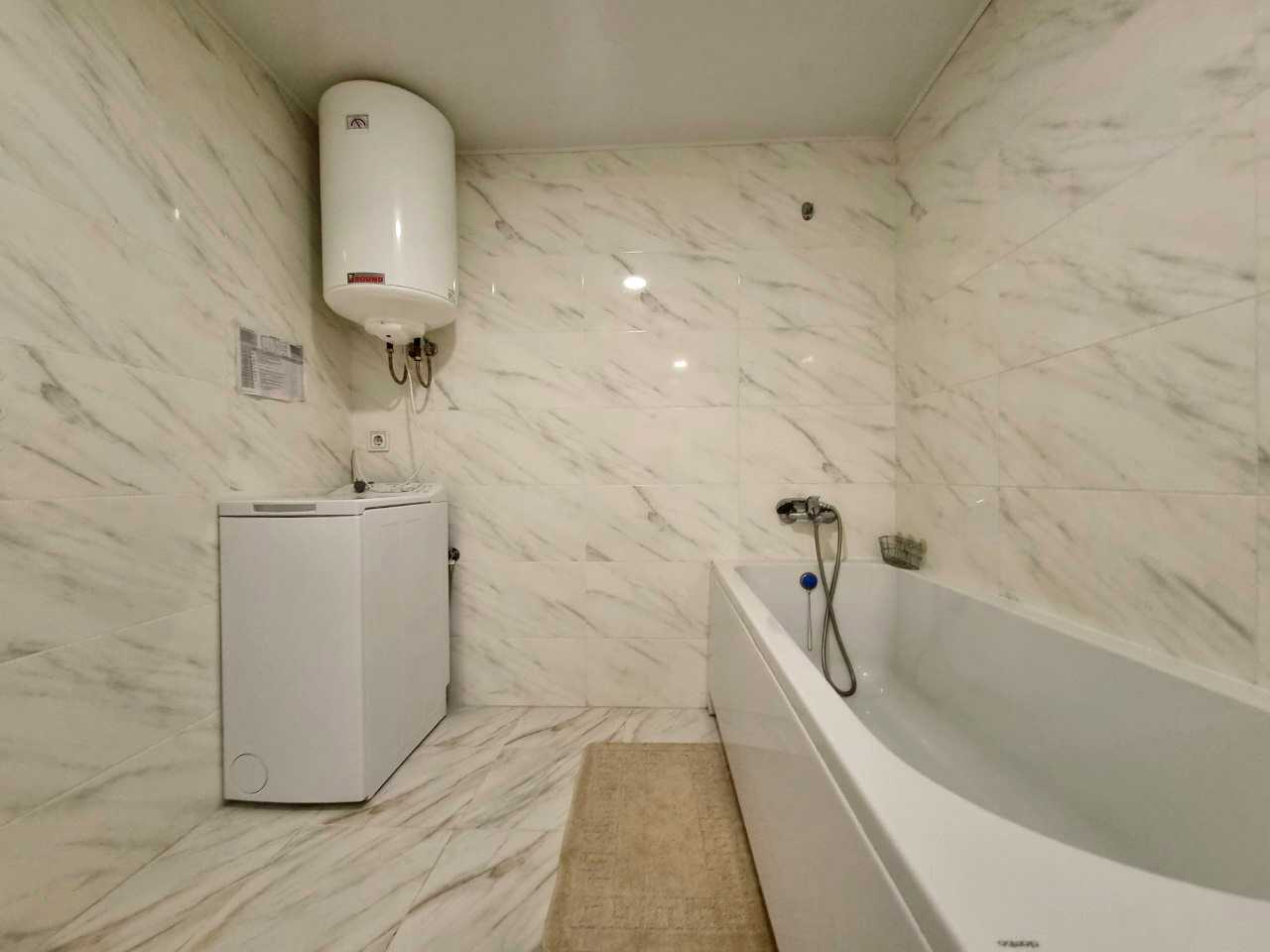 1877670216074751