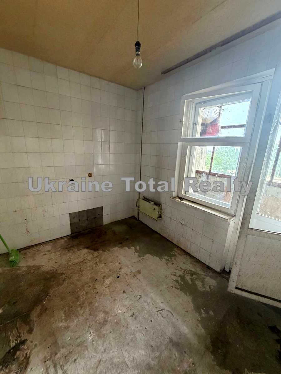 1877670260640546
