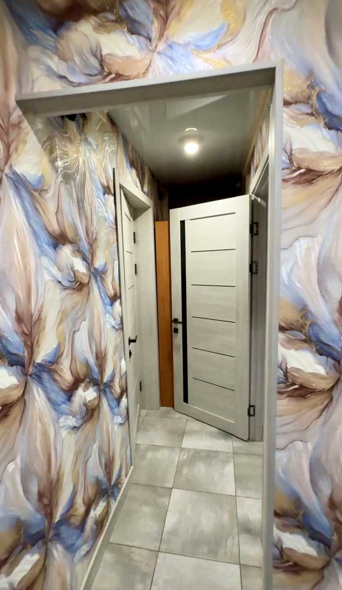1877670457351876