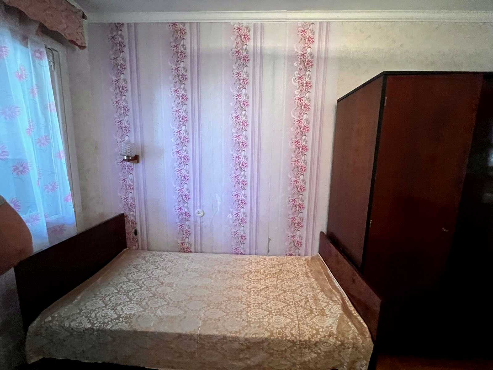 1877670571424952
