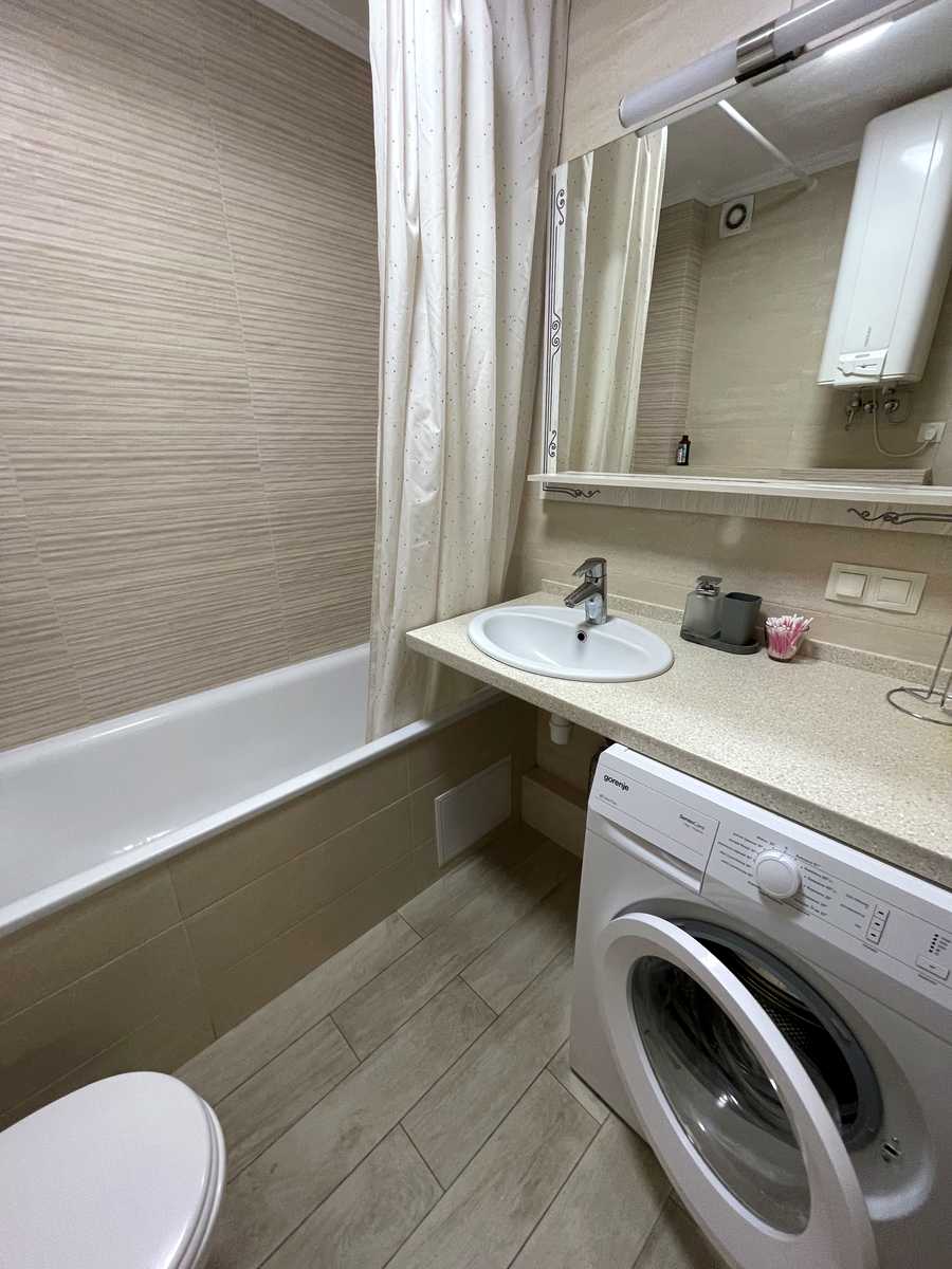 1877671193286535