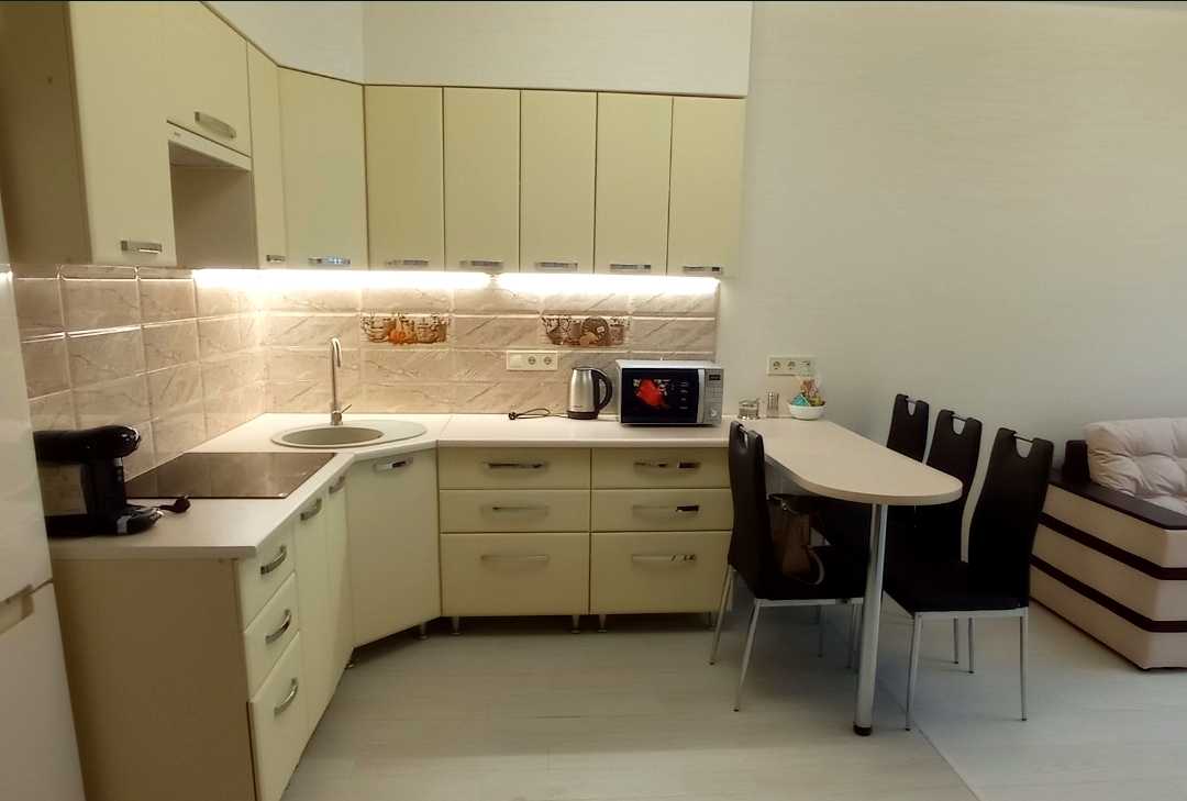1877671310371049
