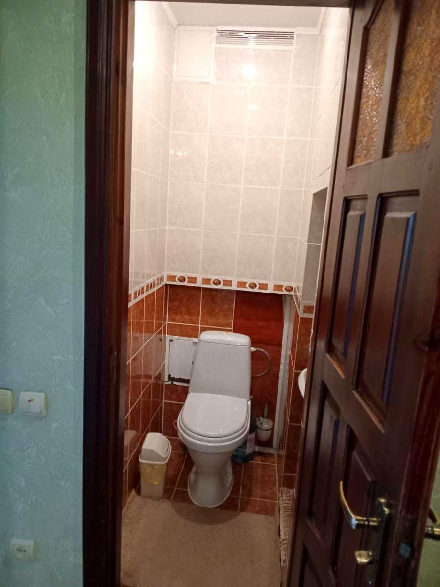 1877672173802893