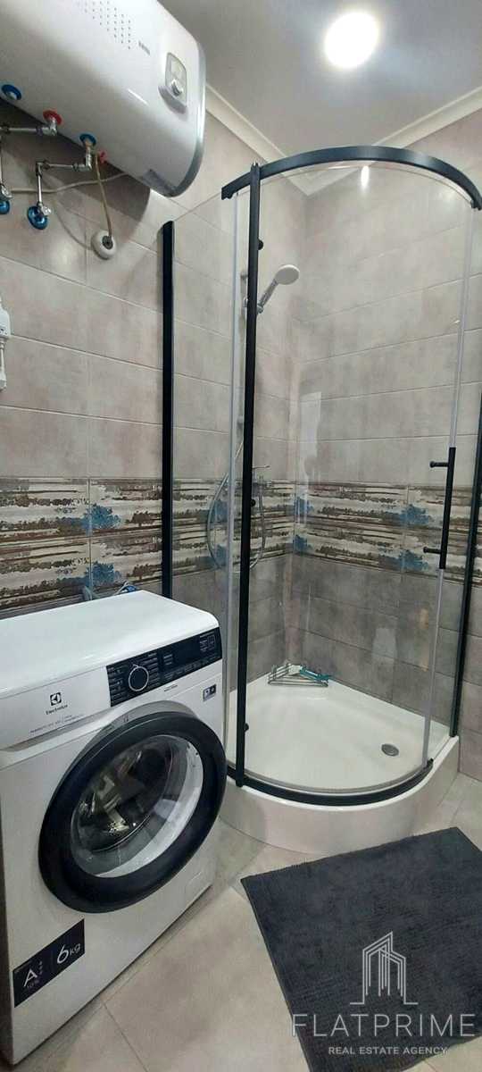 1877672562220752