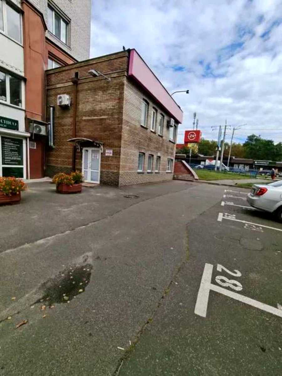 1877673722613350