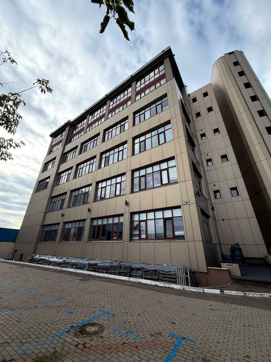 1877675106363829