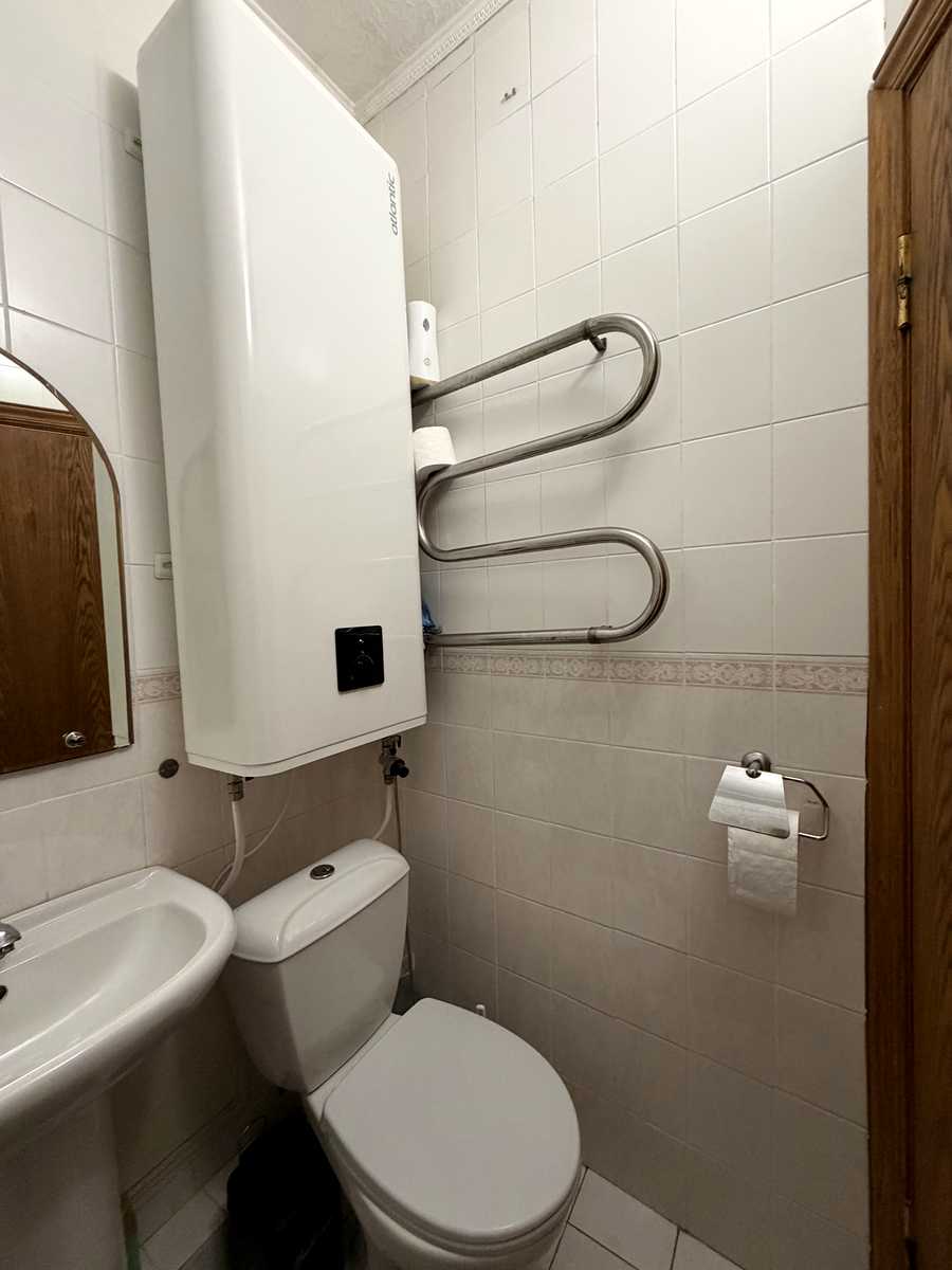 1877675253935850