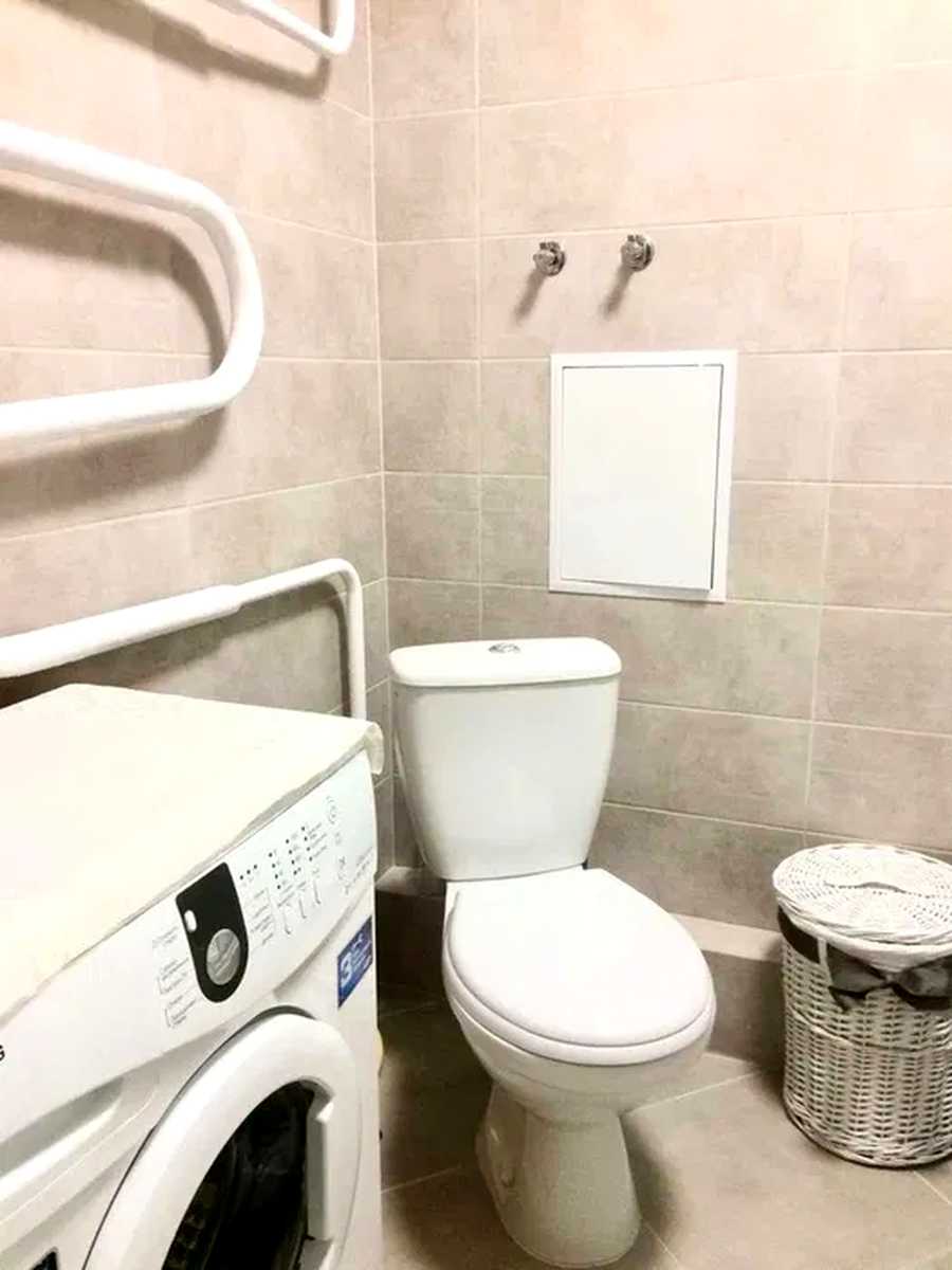 1877675422721693