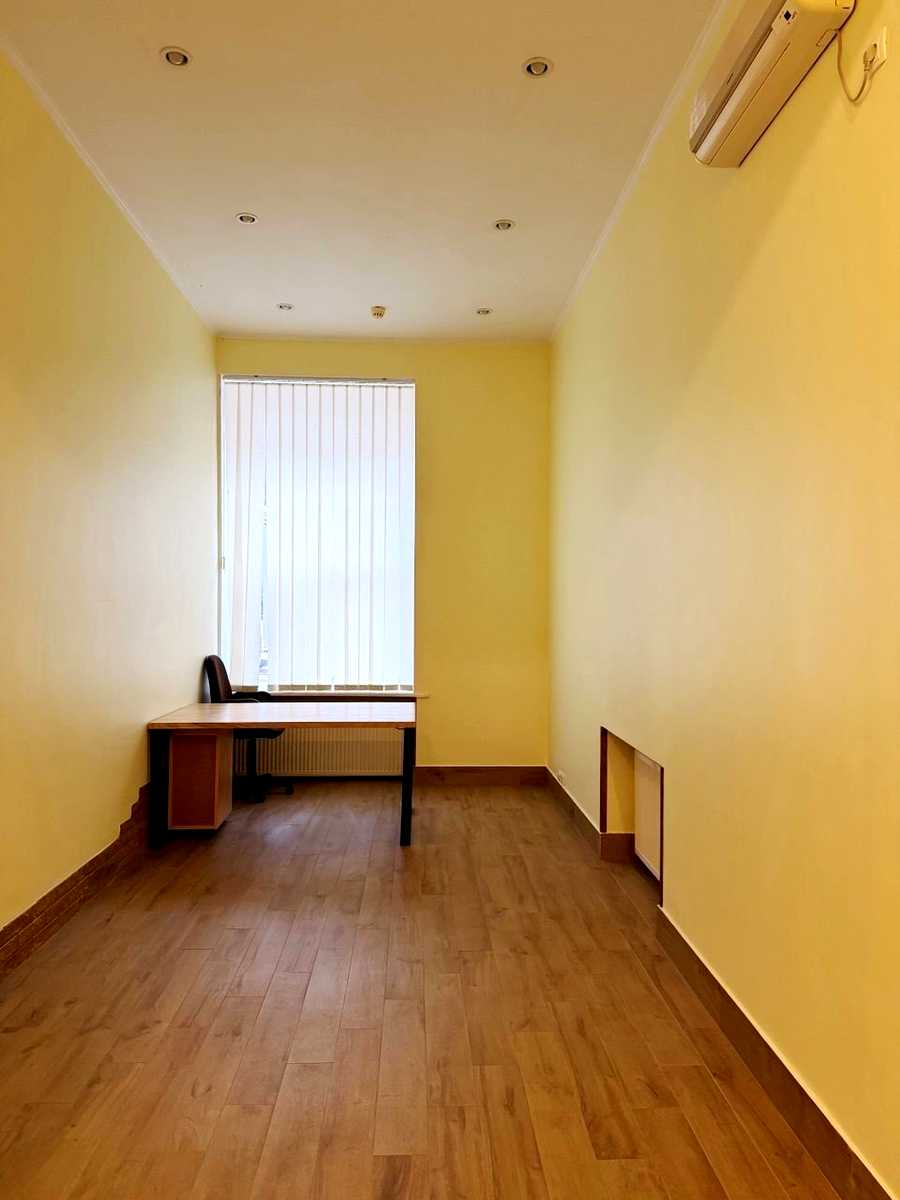 1877675891544796