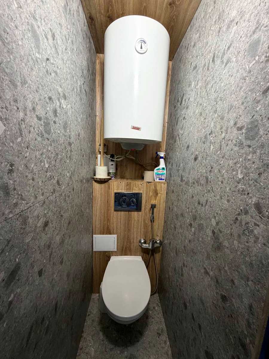 1877676308621719