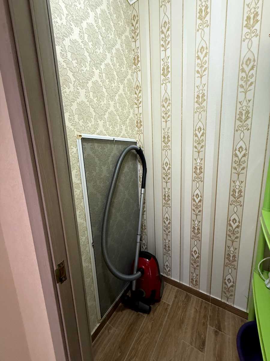 1877676677405160