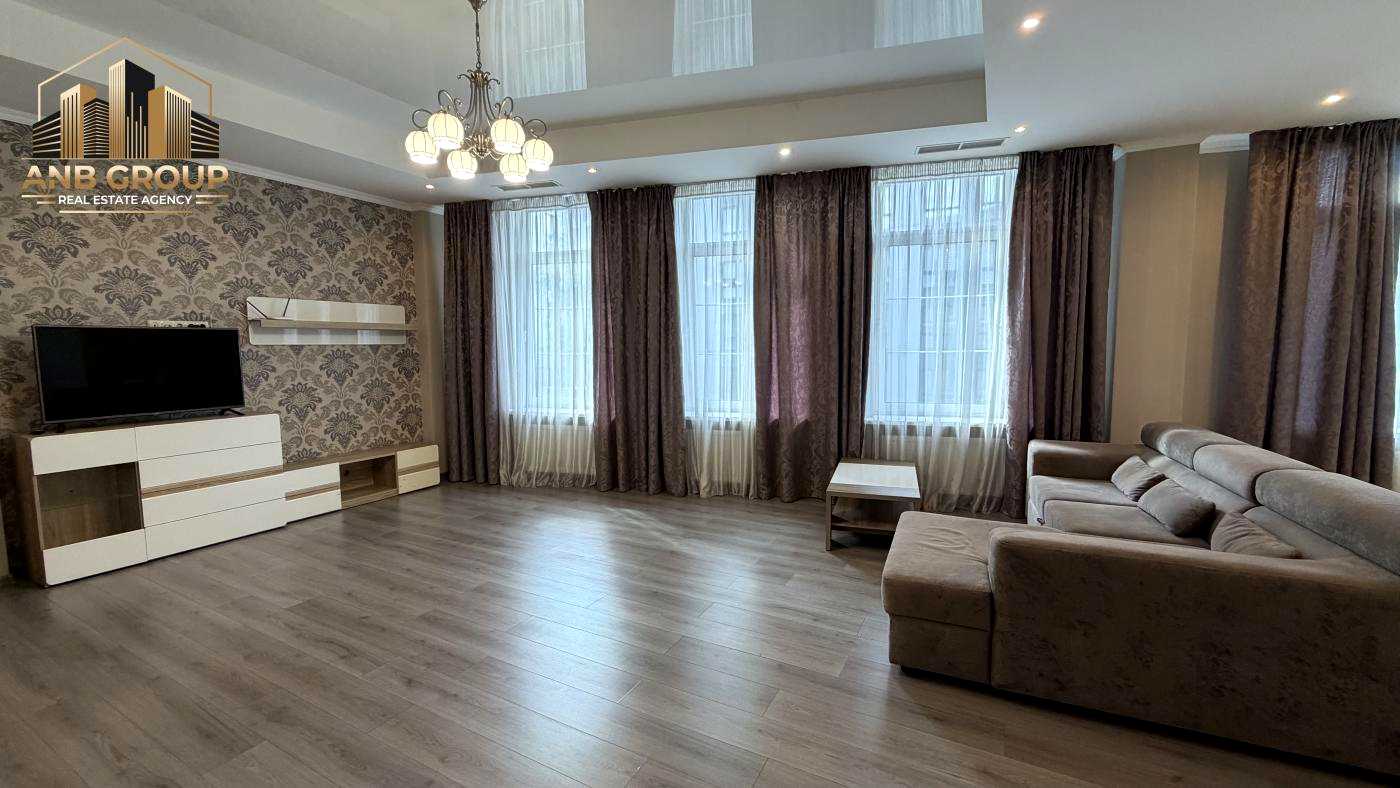 1877677104349547
