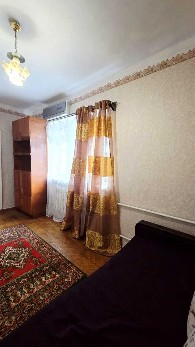 1877677144329845