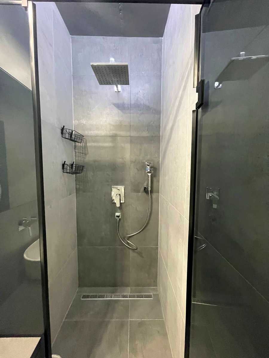 1877678810309719