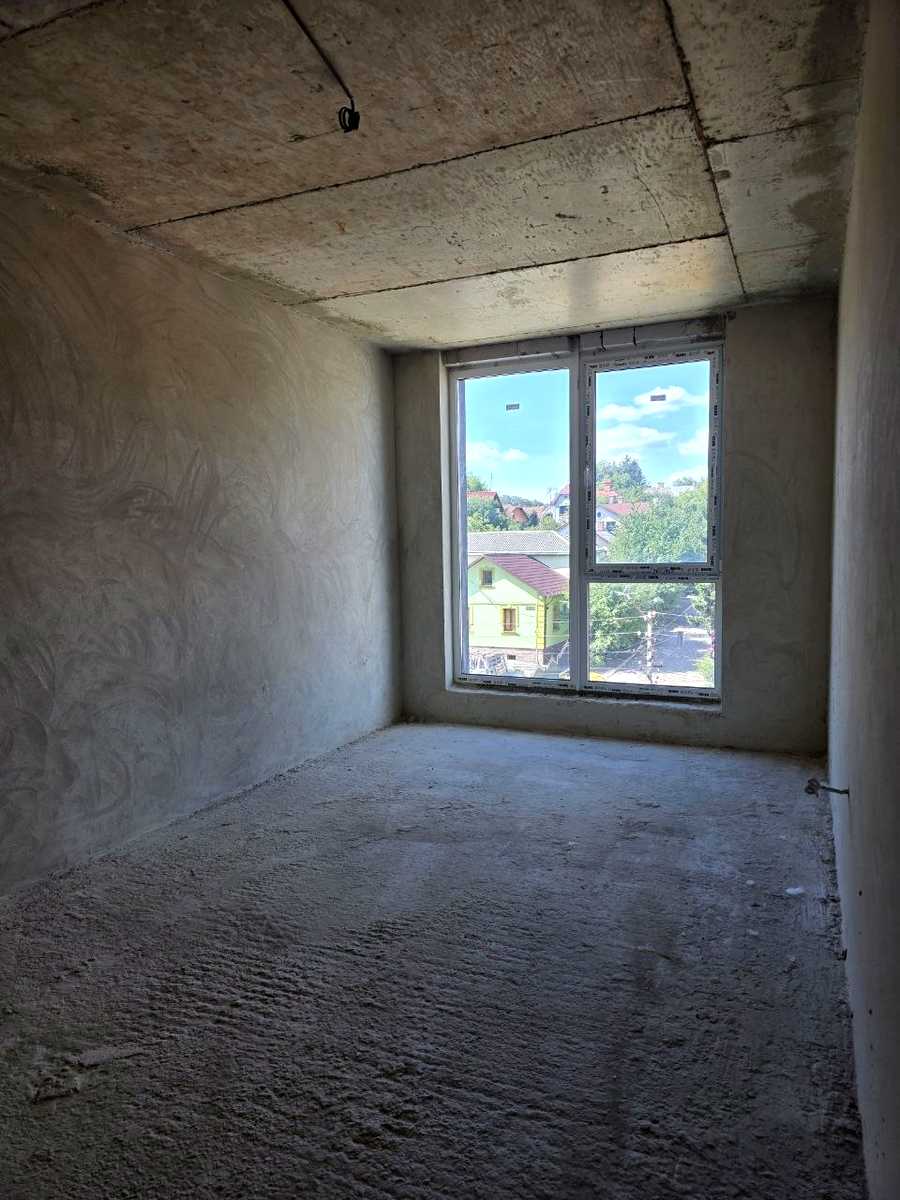 1877683507765042