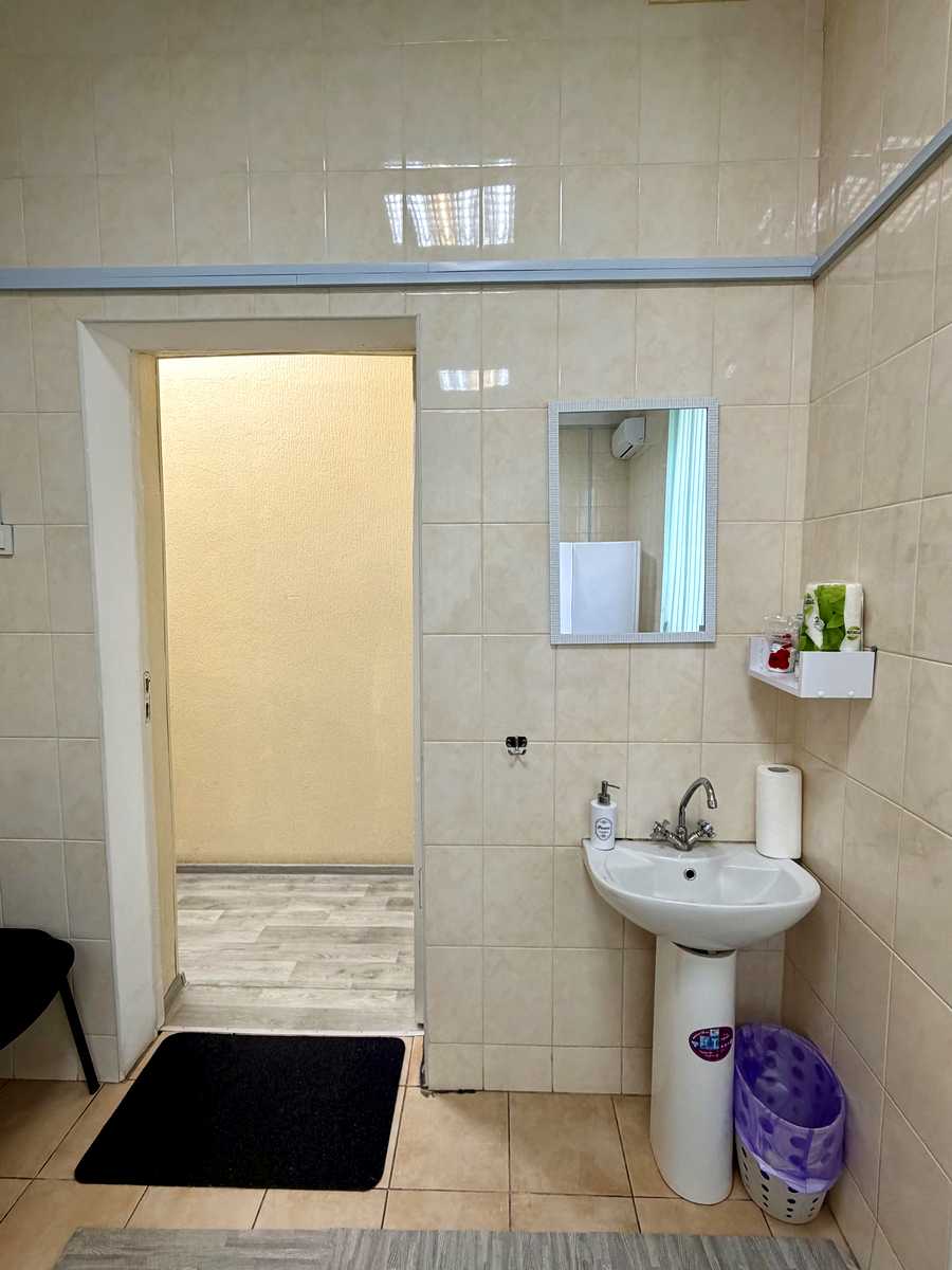 1877685473265095
