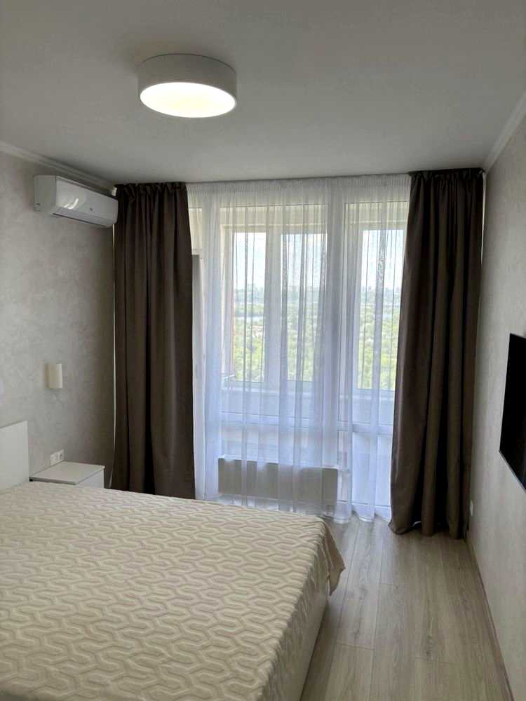 1877686617325432