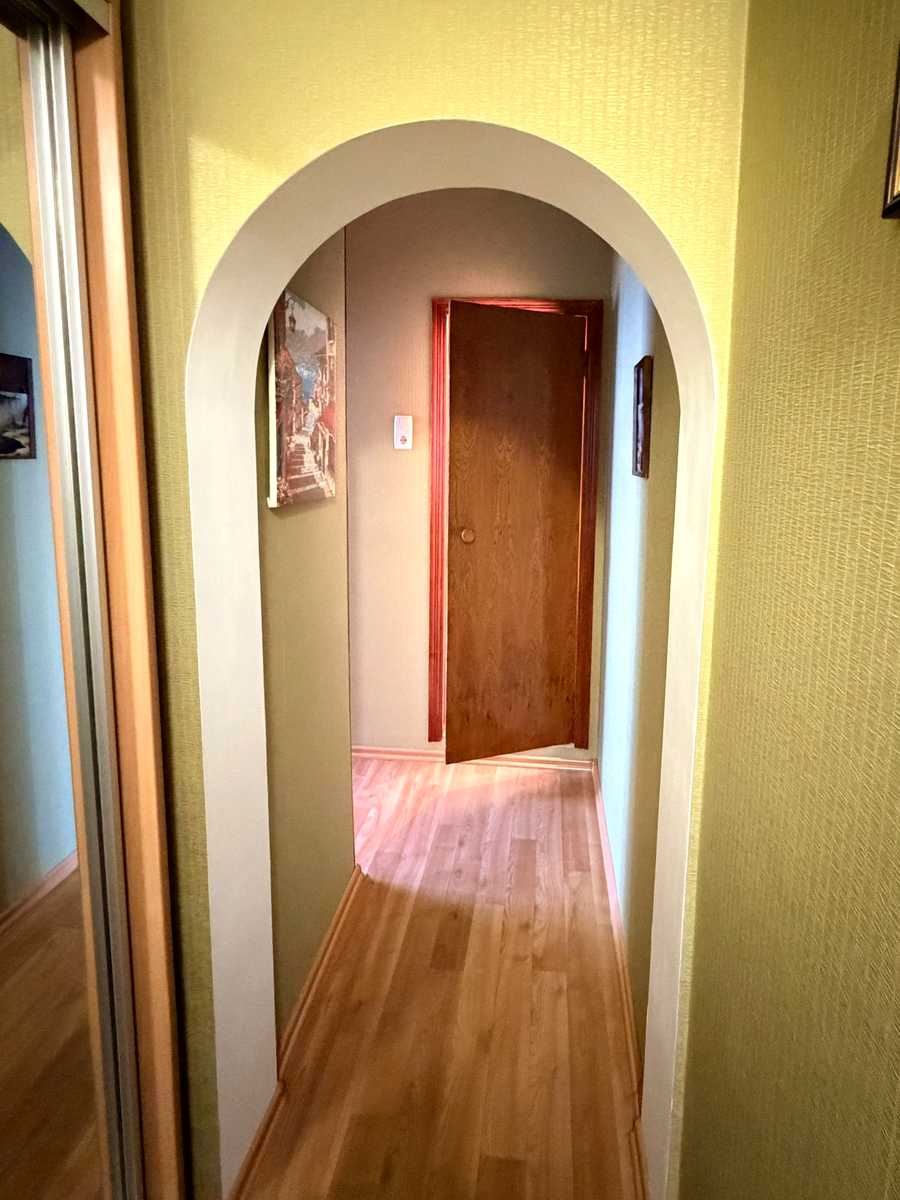 1877689300268867