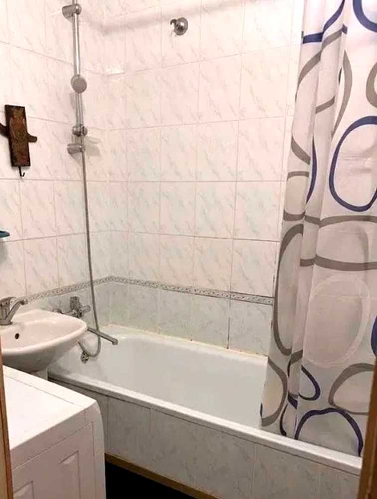 1877689311446204