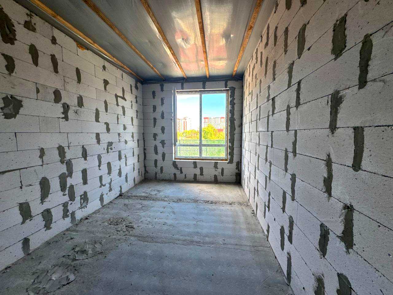 1877689690132415