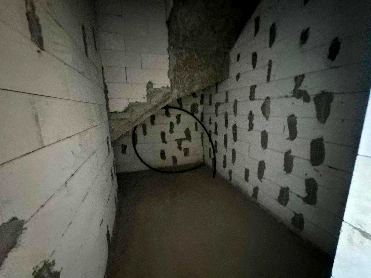 1877689691174854