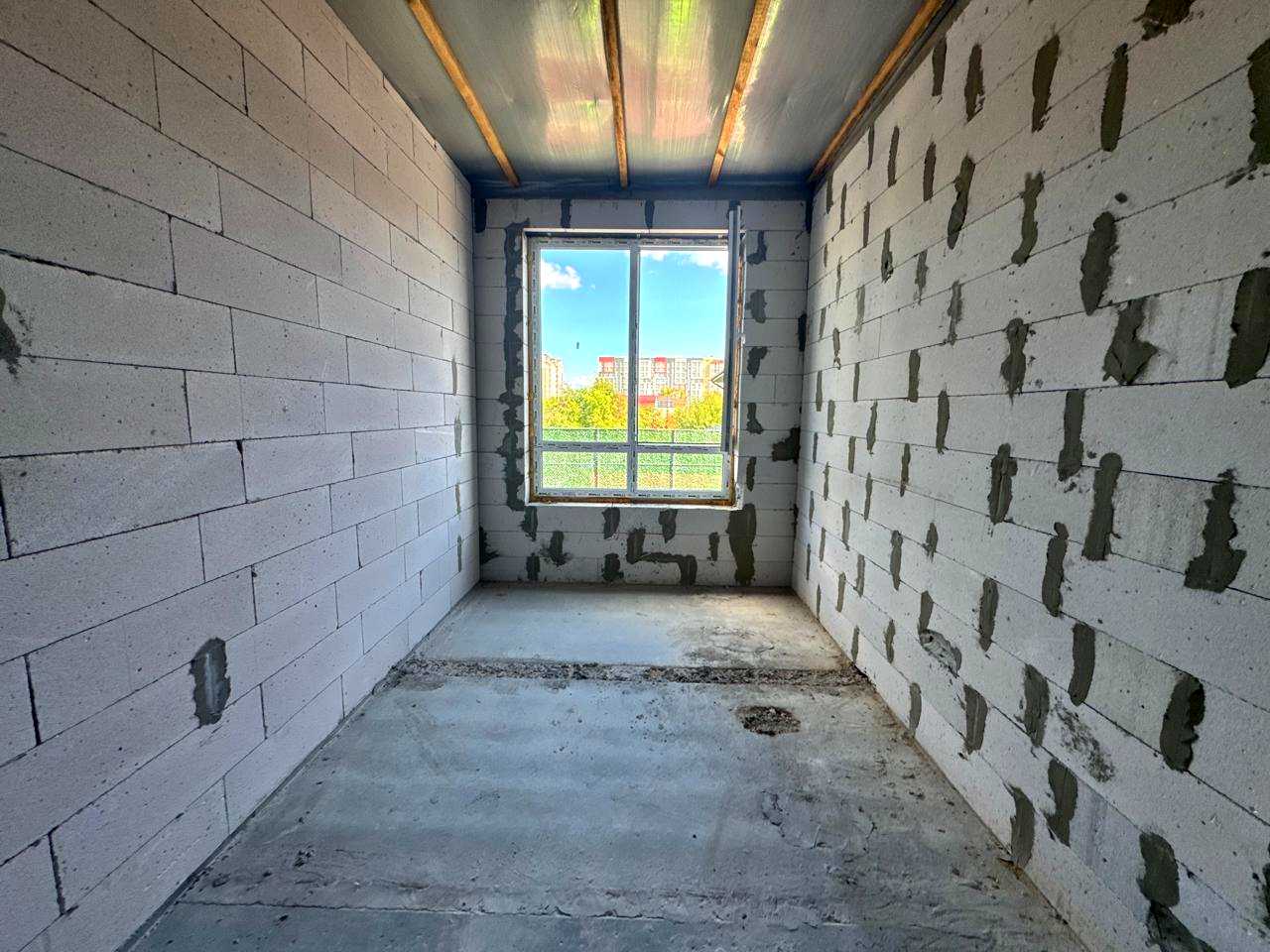 1877689691194532