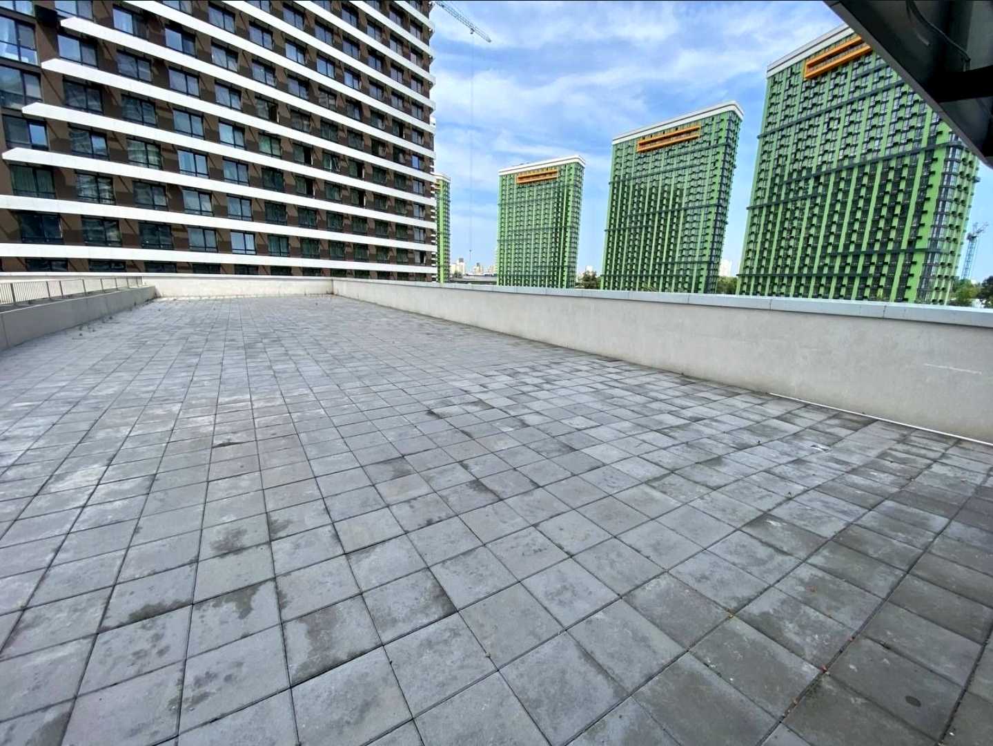 1877690051042695