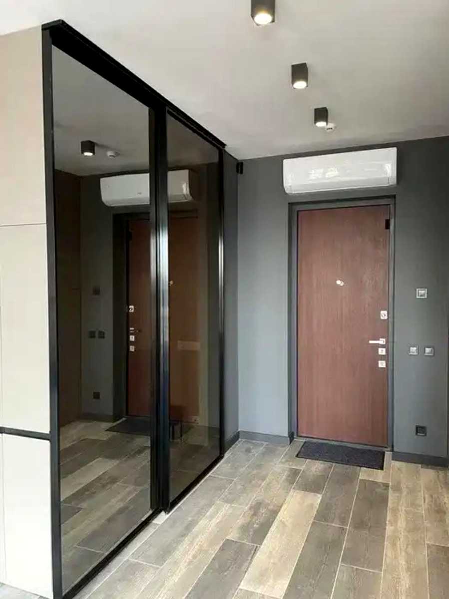1877690364028059