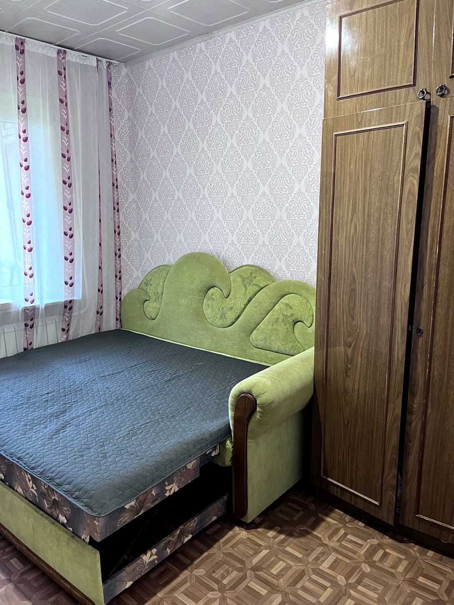 1877690858293975