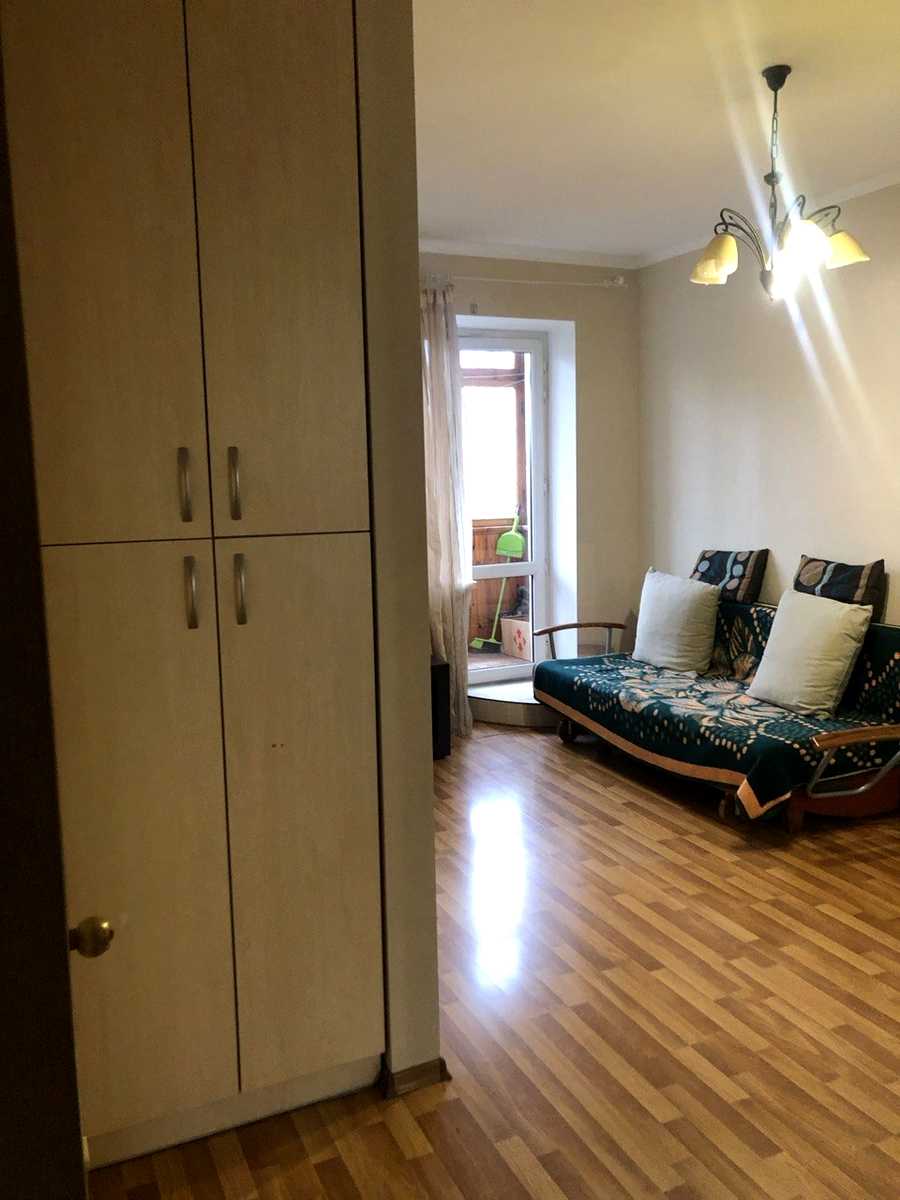 1877692202942760