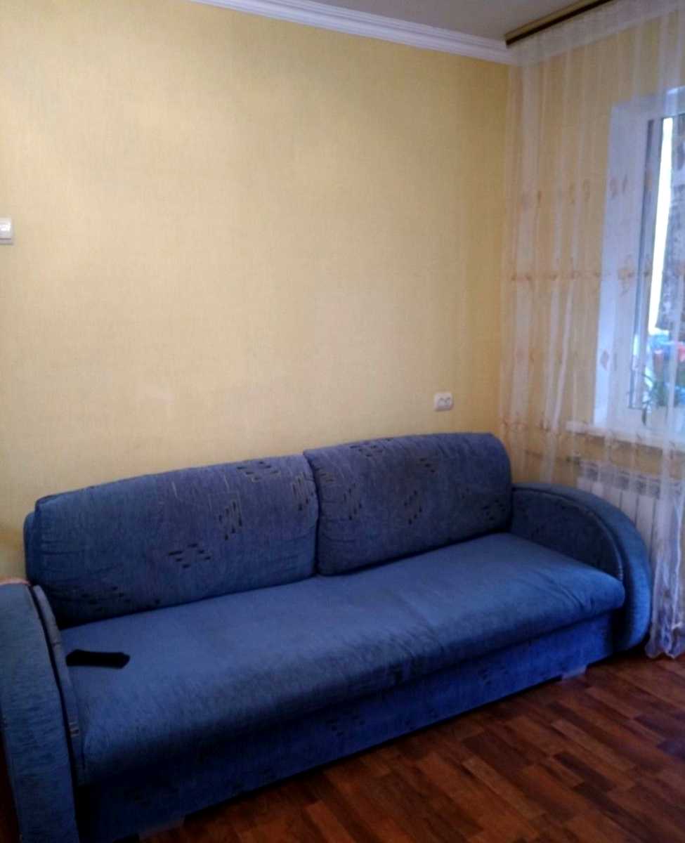 1877693353328561