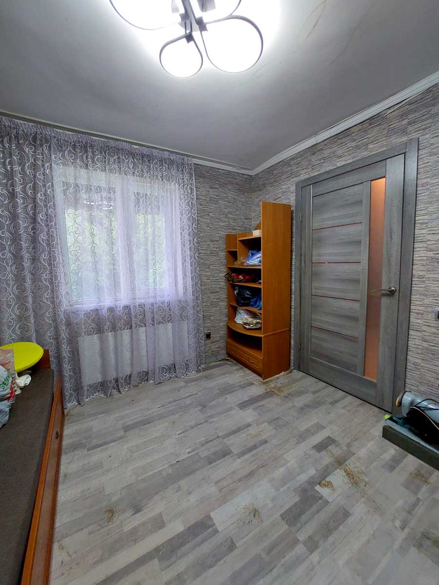 1877696960667932