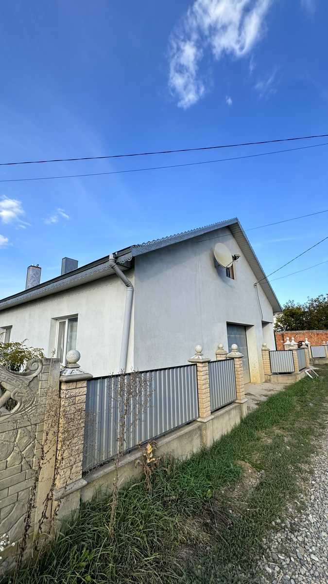 1877697055091874