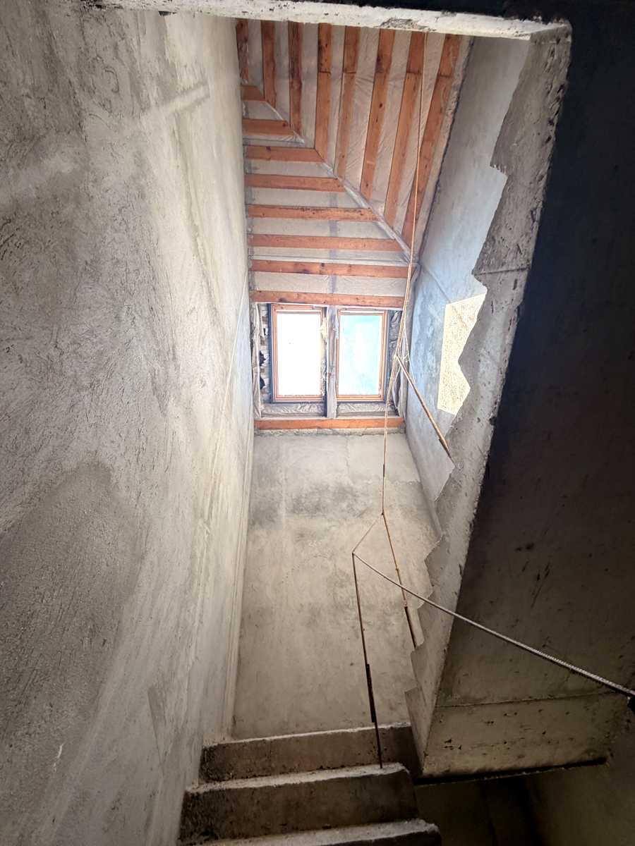 1877702492634363