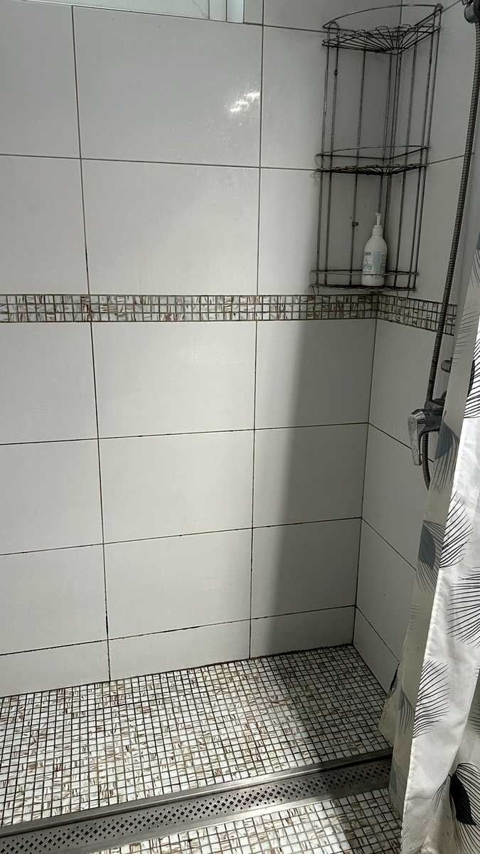 1877706478915447