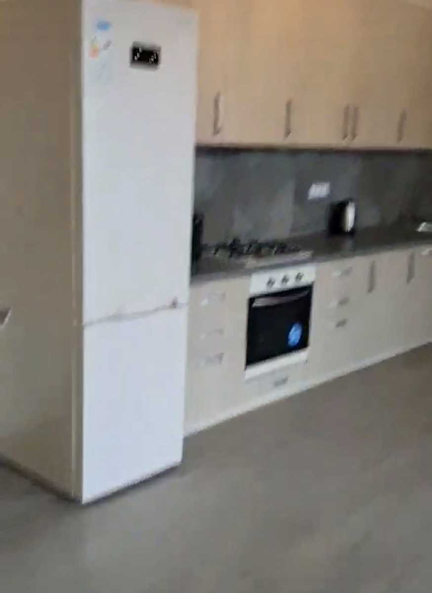 1877728176783912