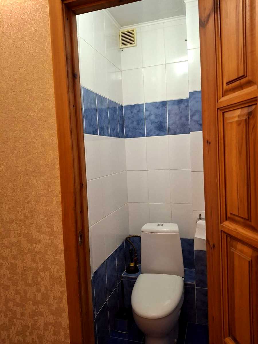 1877737774141949