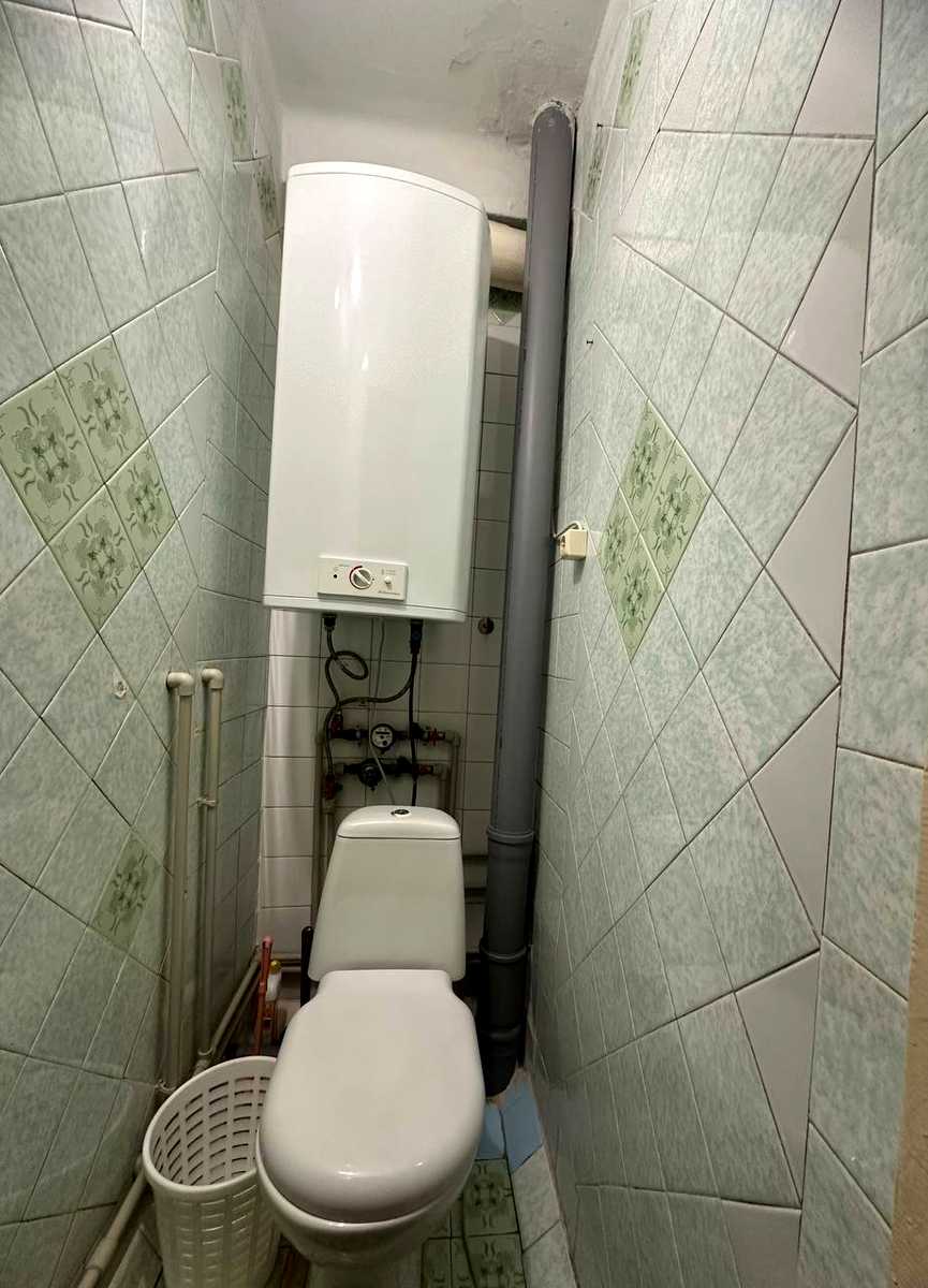 1877741739597702