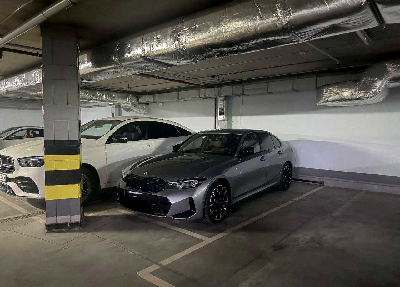 1877741785232281
