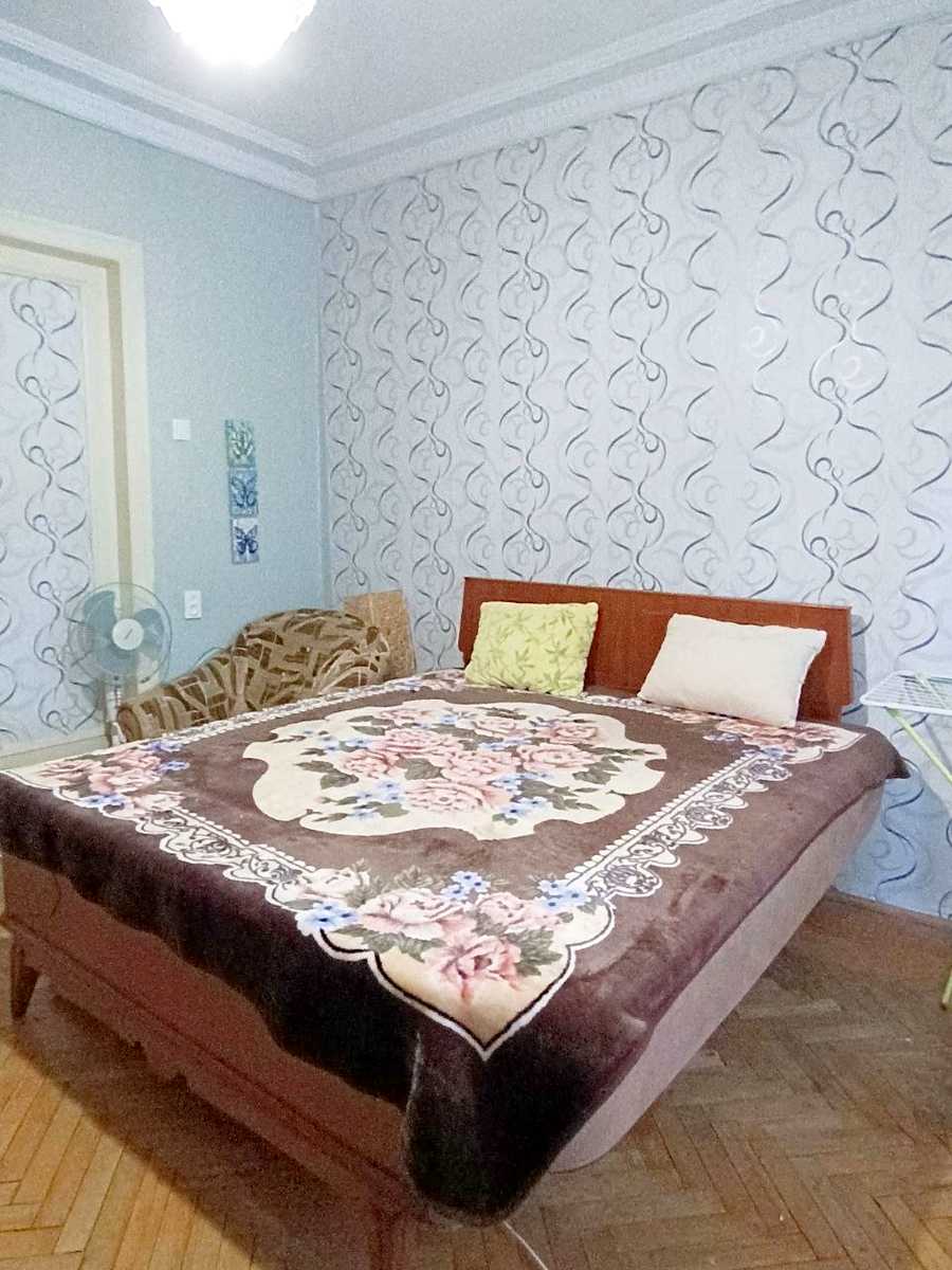 1877742403958068