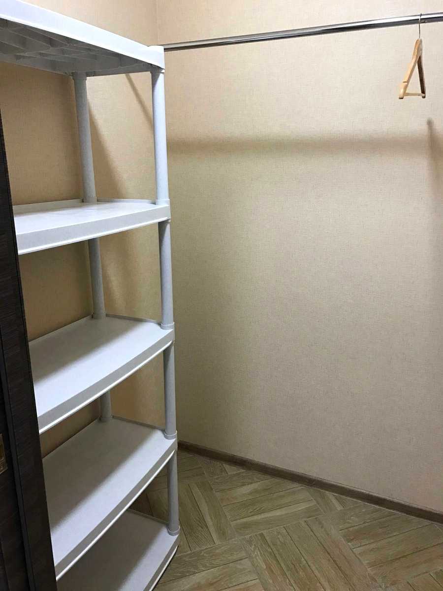 1877742636027183
