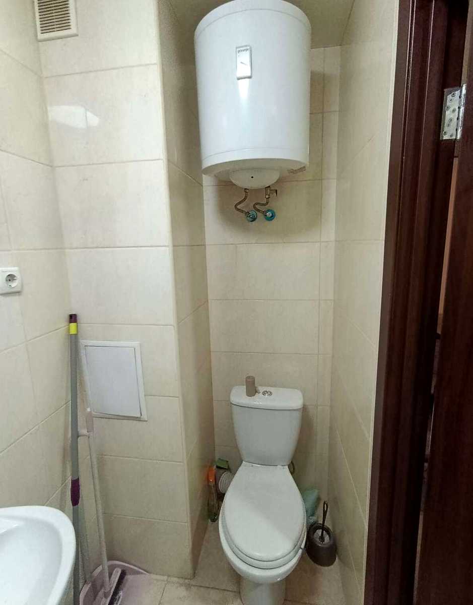 1877745452226382