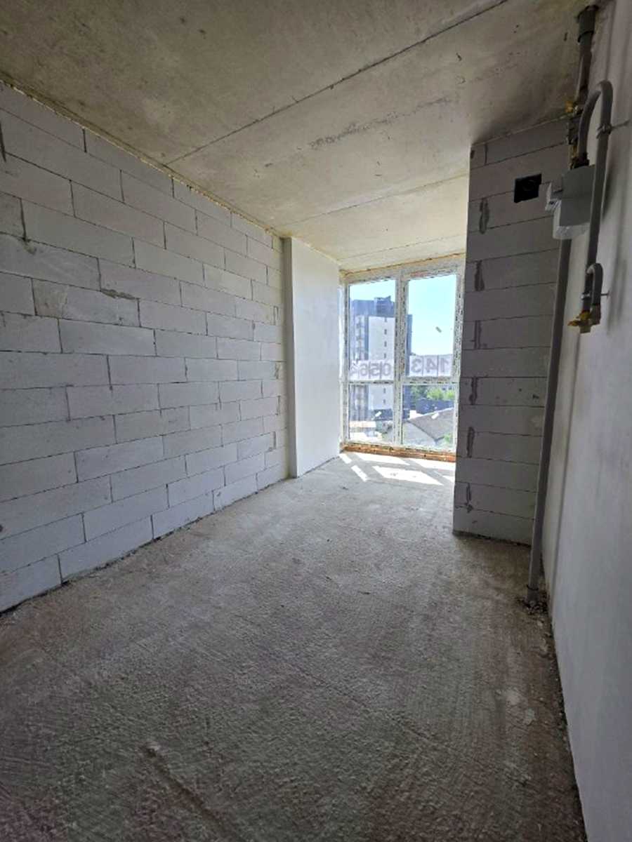 1877745499142342
