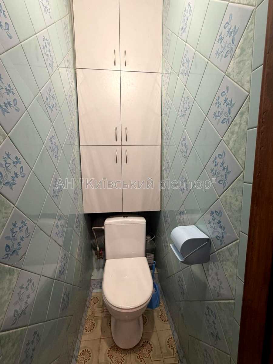 1877745661500444