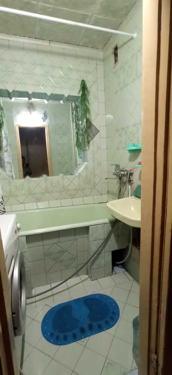 1877745835820423