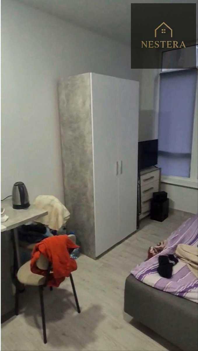 1877746306077656