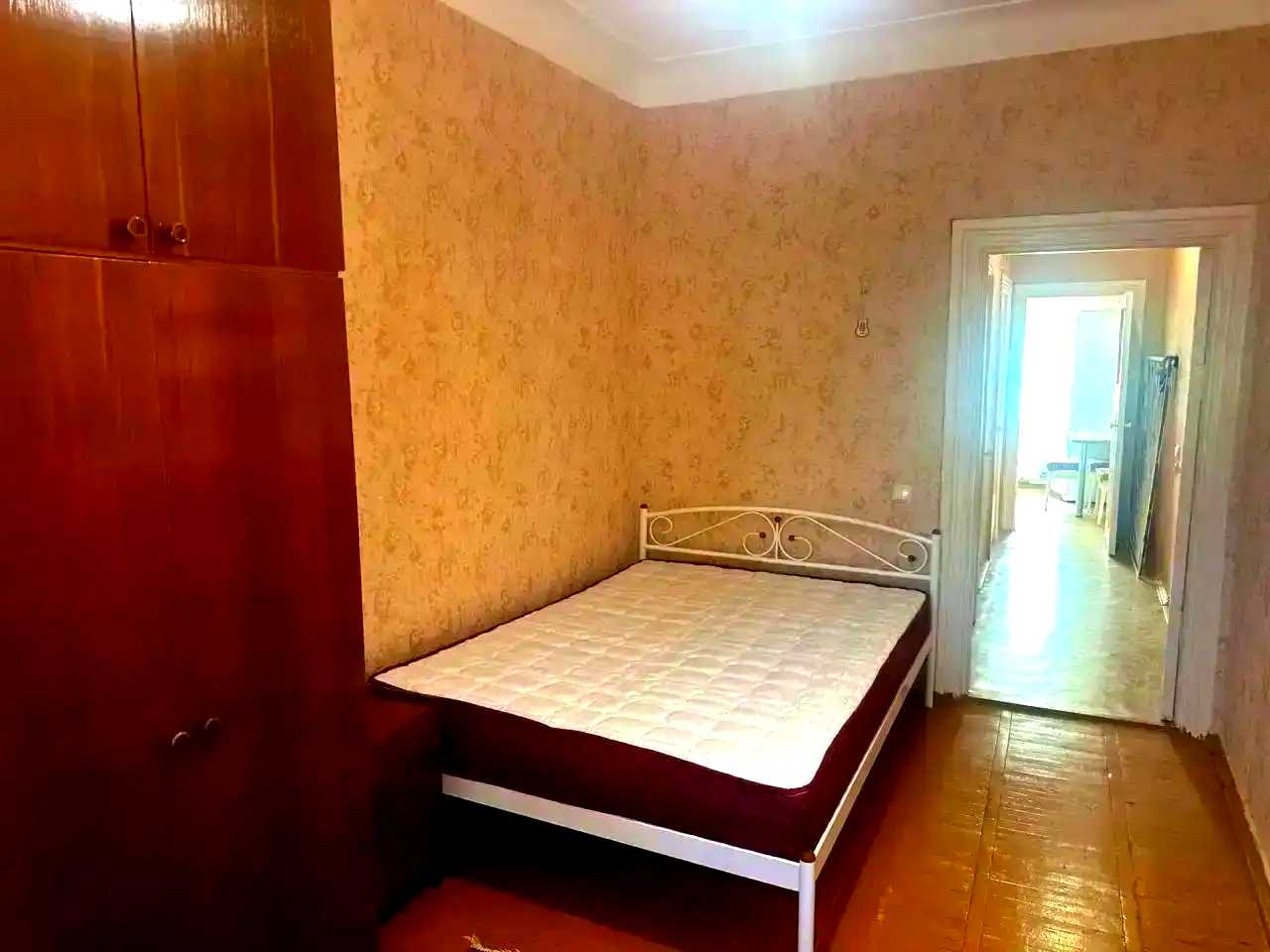 1877746758916932